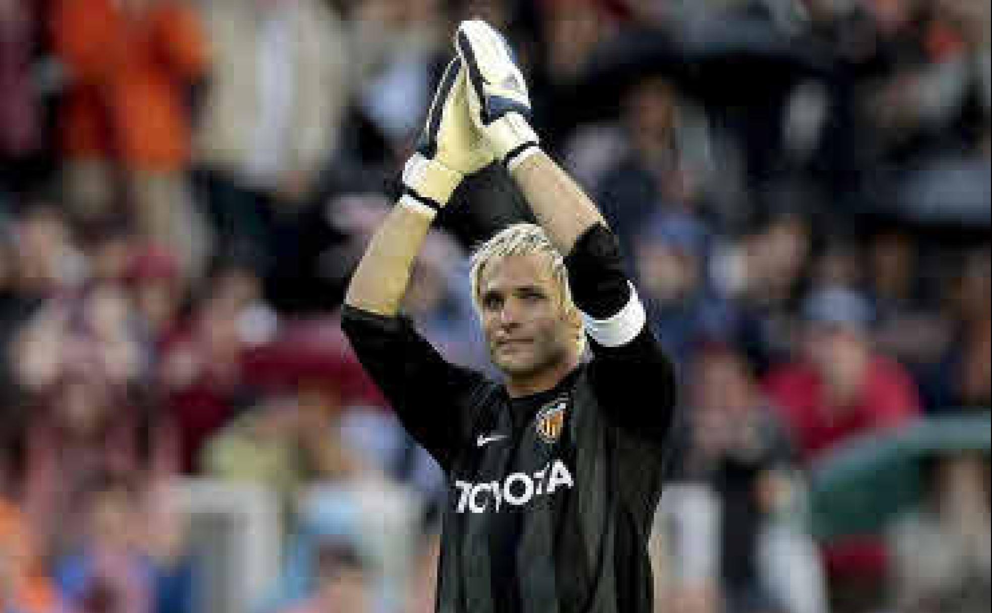 La Despedida De La Gran Leyenda Del Valencia Santiago Ca izares Las la-despedida-de-la-gran-leyenda-del-valencia-santiago-ca-izares-las